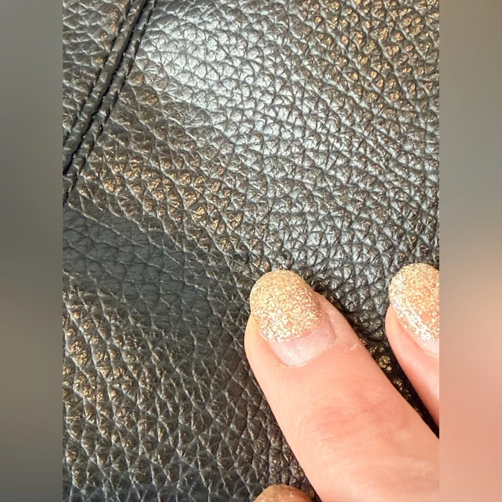 Steve Madden Black Pebbled Faux Leather Tote Bag | Everyday Carryall - Picture 13 of 14